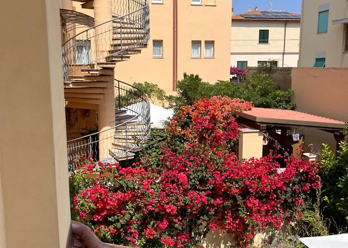 فندق مبيت وإفطار Viale Italia 22 فولّونيكا